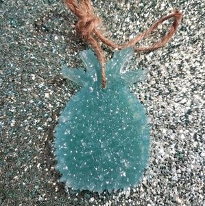 Pina colada car freshie